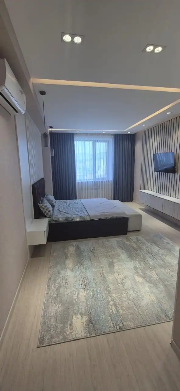 3-к квартира, 5 этаж, 115 м², И.Сомони