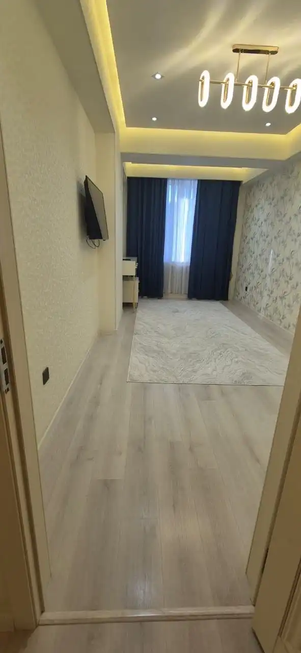 3-к квартира, 5 этаж, 115 м², И.Сомони