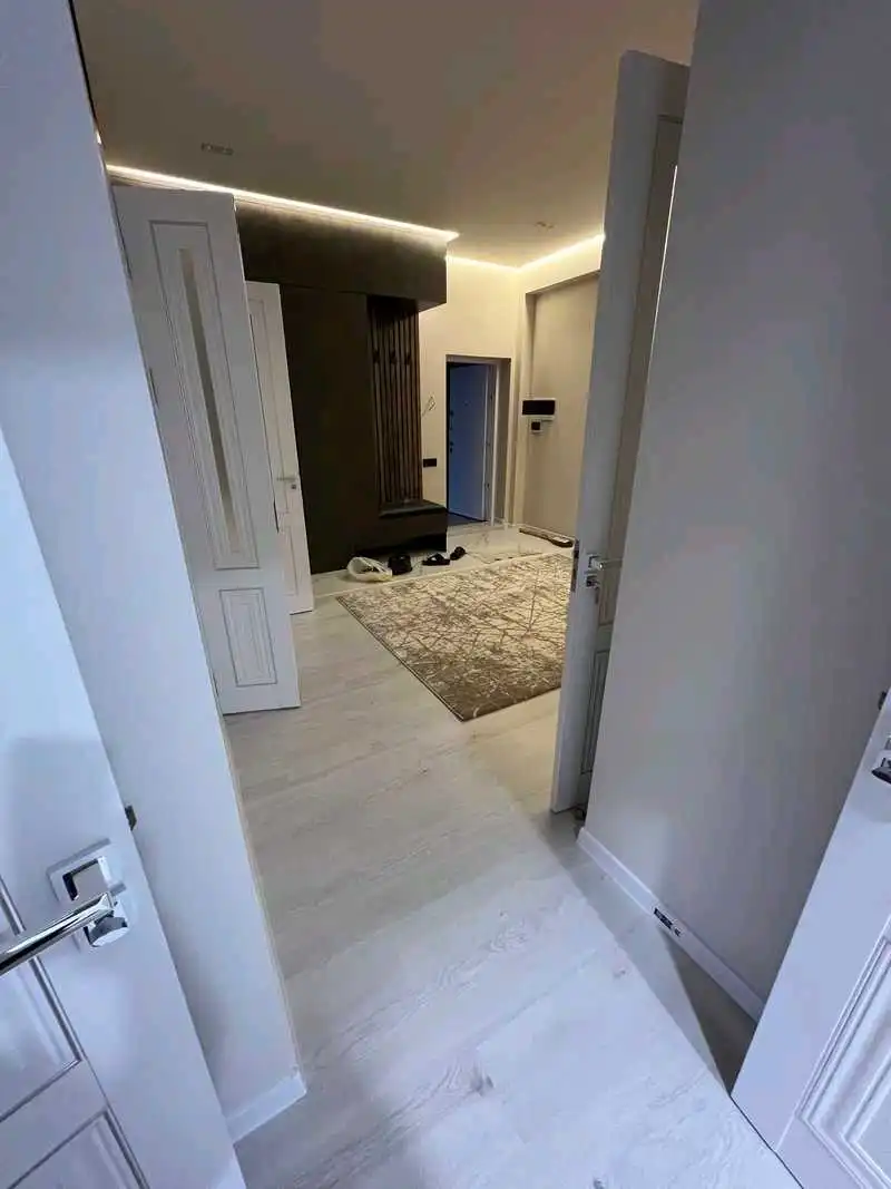 2-к квартира, 3 этаж, 88 м², Цум, домои Себистон