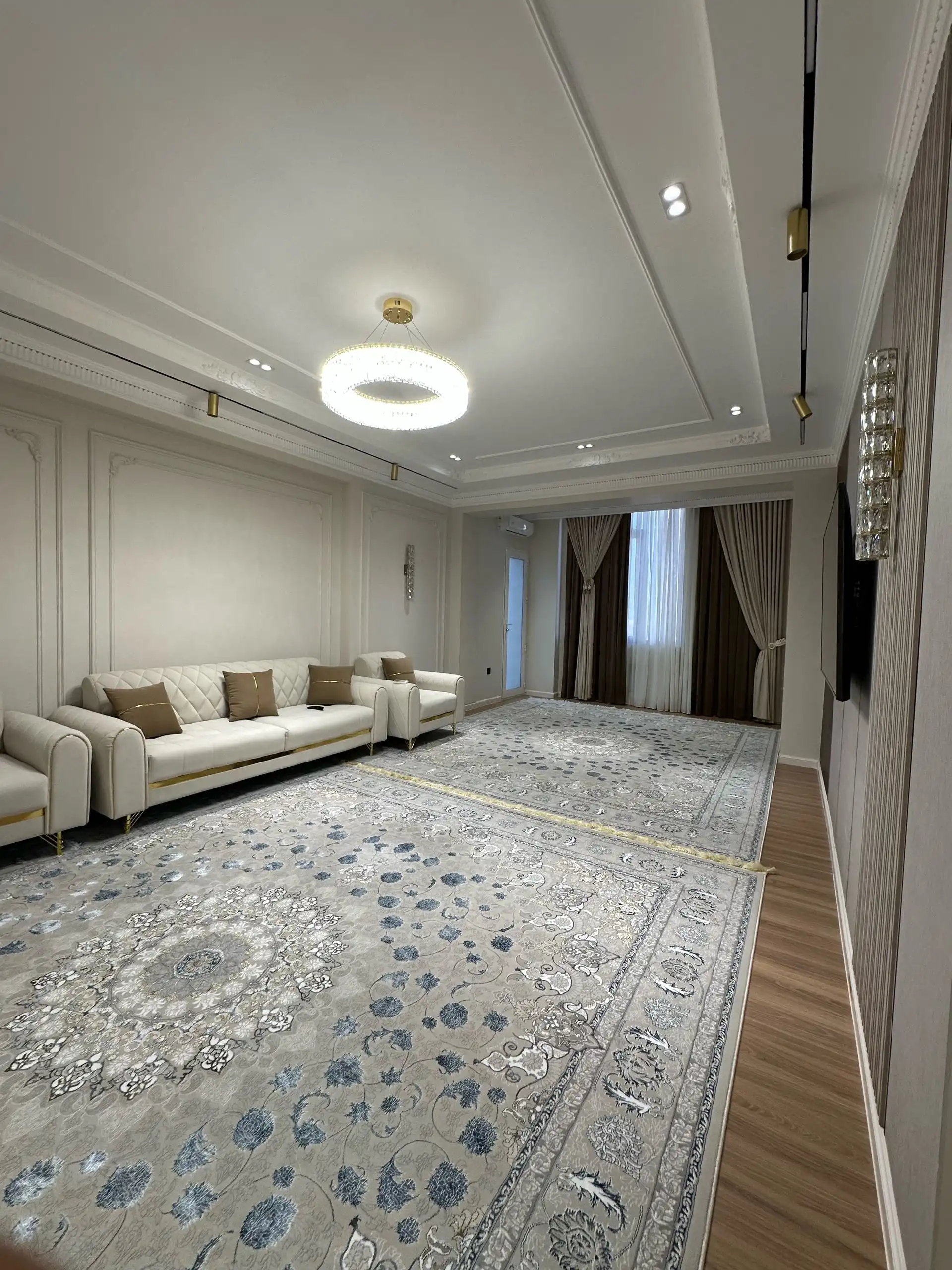 2-к квартира, 16 этаж, 93 м², скори