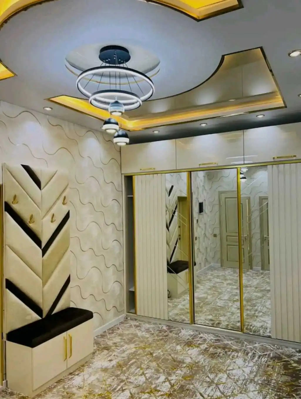 3-к квартира, 5 этаж, 90 м², И.Сомони
