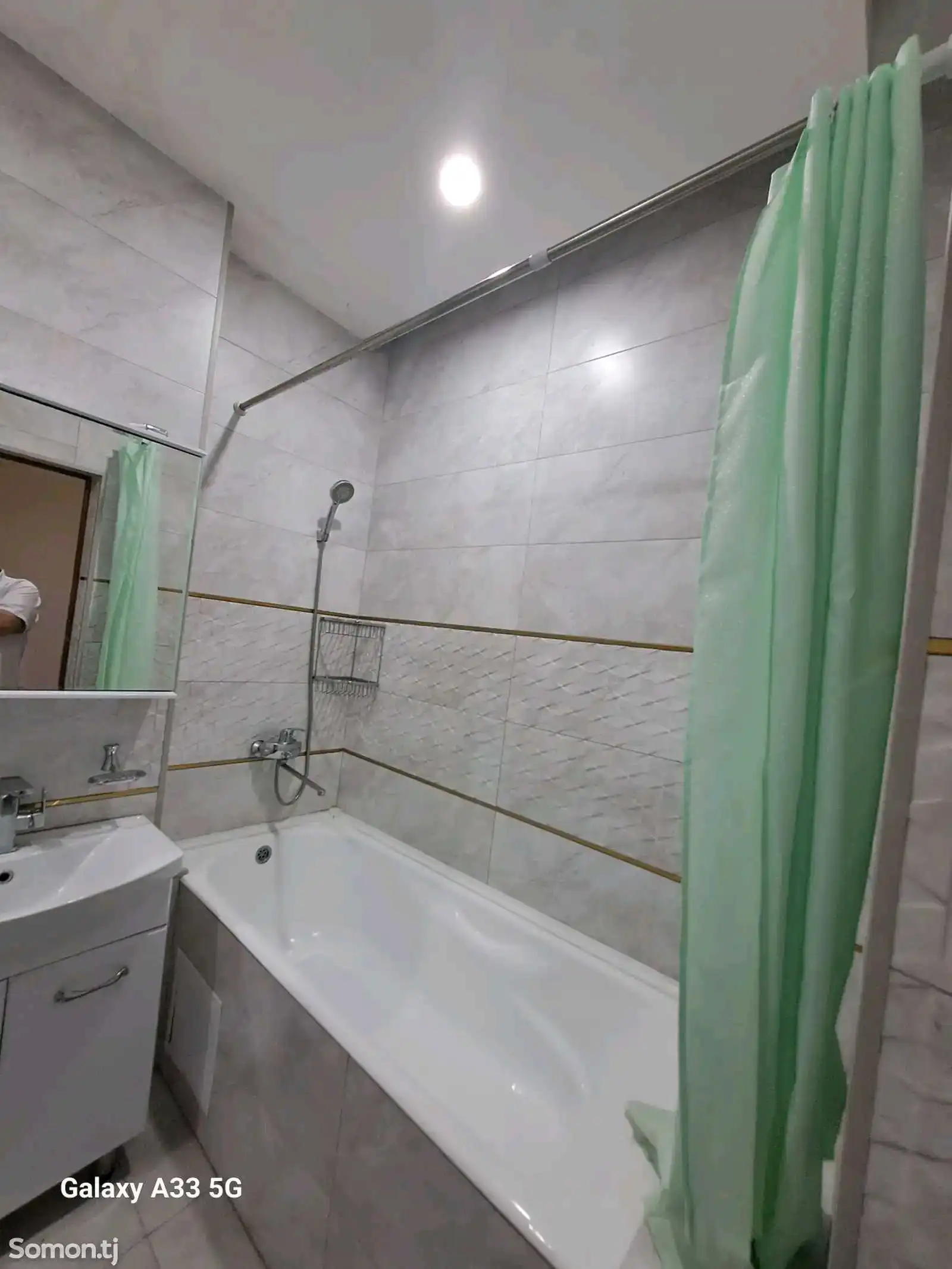 3-к квартира, 1 этаж, 100 м², 91 мкр, назди Поликлиникаи 10