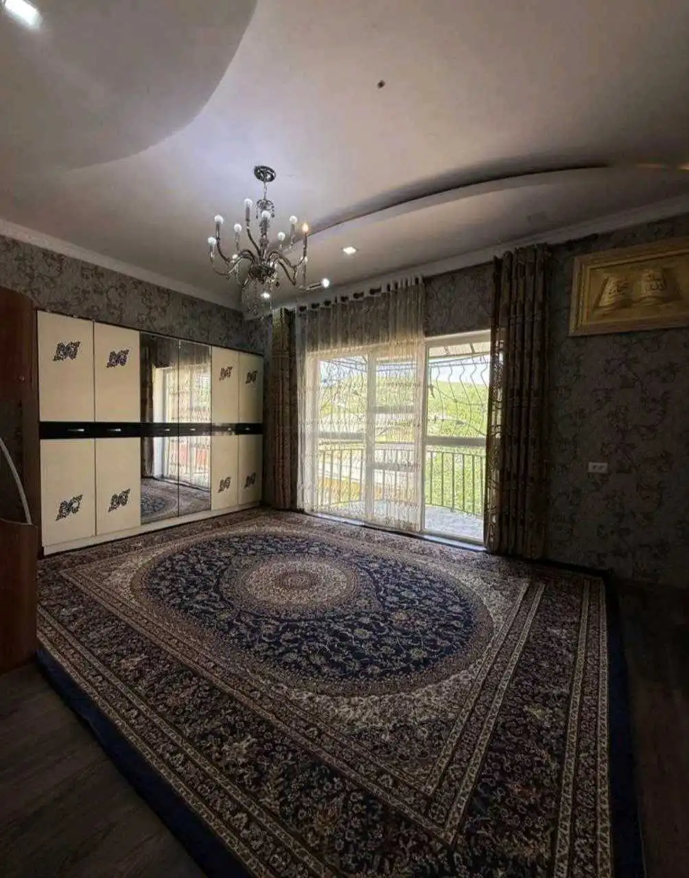 2 этажный, 6-комн. дом, 280 м², 3 соток, Сино