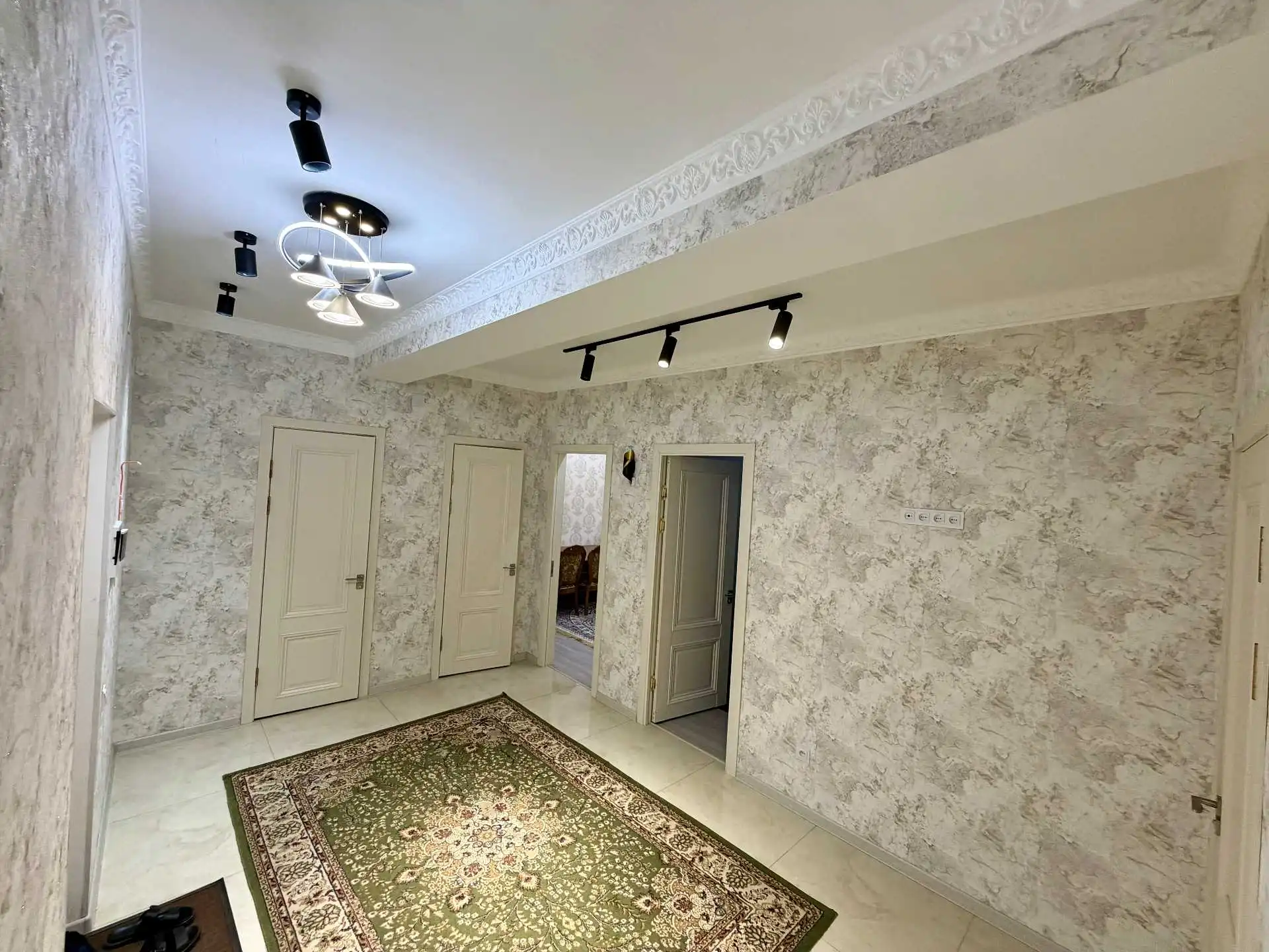 2-к квартира, 6 этаж, 90 м², Исмоили Сомони, Спартак, Шоми Душанбе, центр