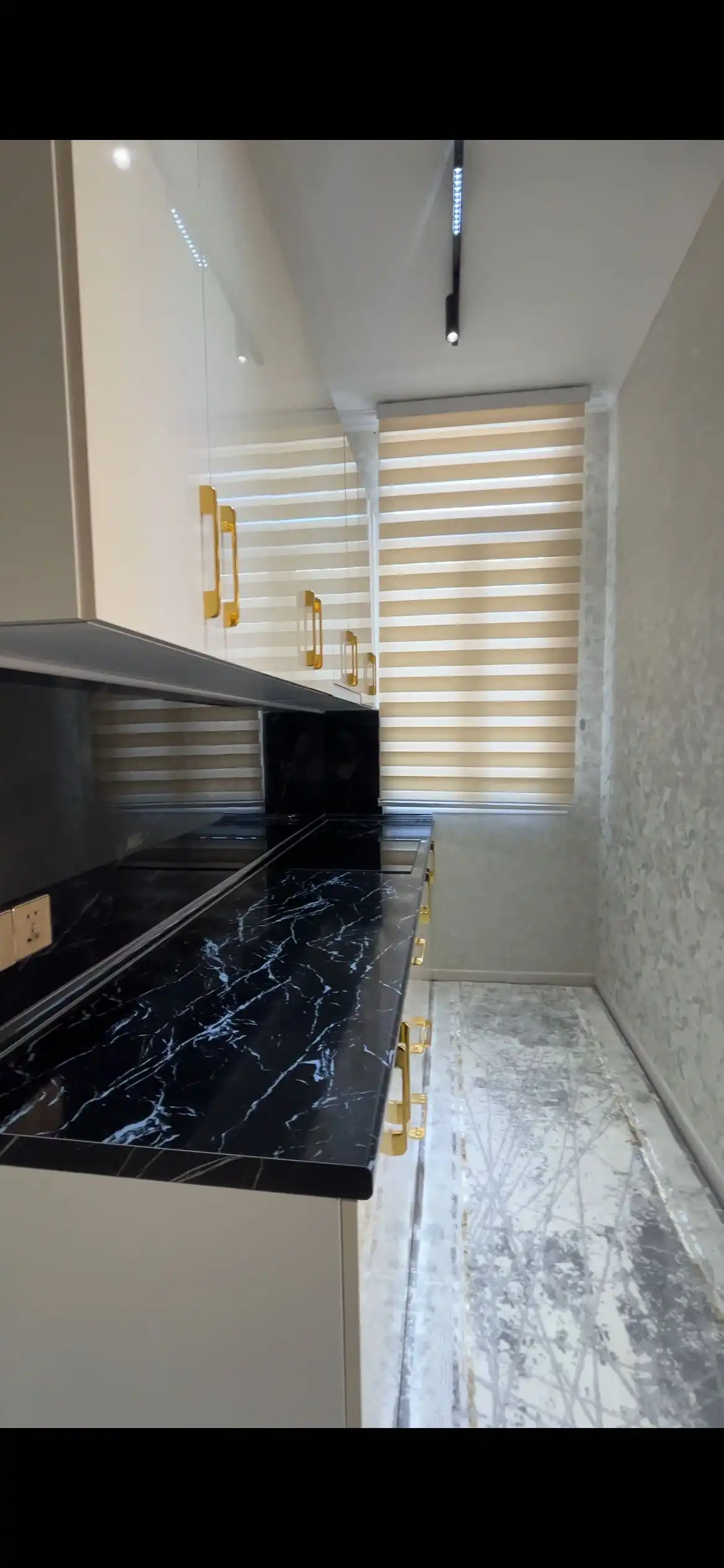 2-к квартира, 3 этаж, 70 м², Сино