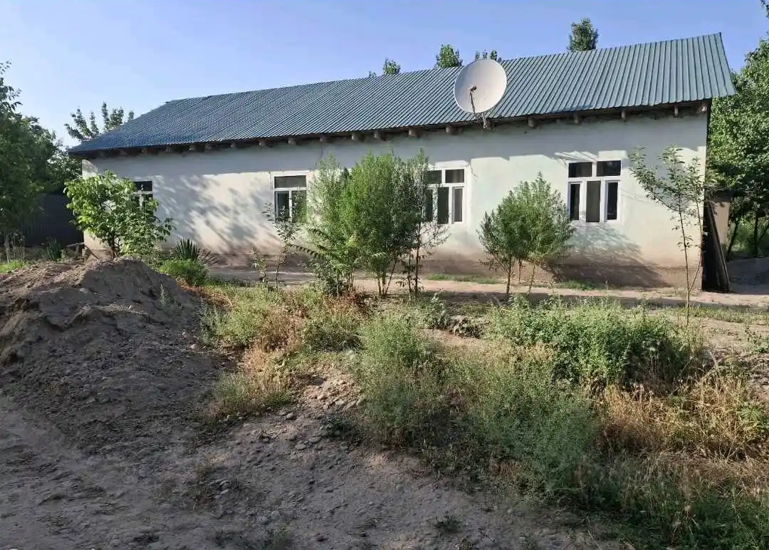 1 этажный, 6-комн. дом, 400 м², 9 соток, Кушониён