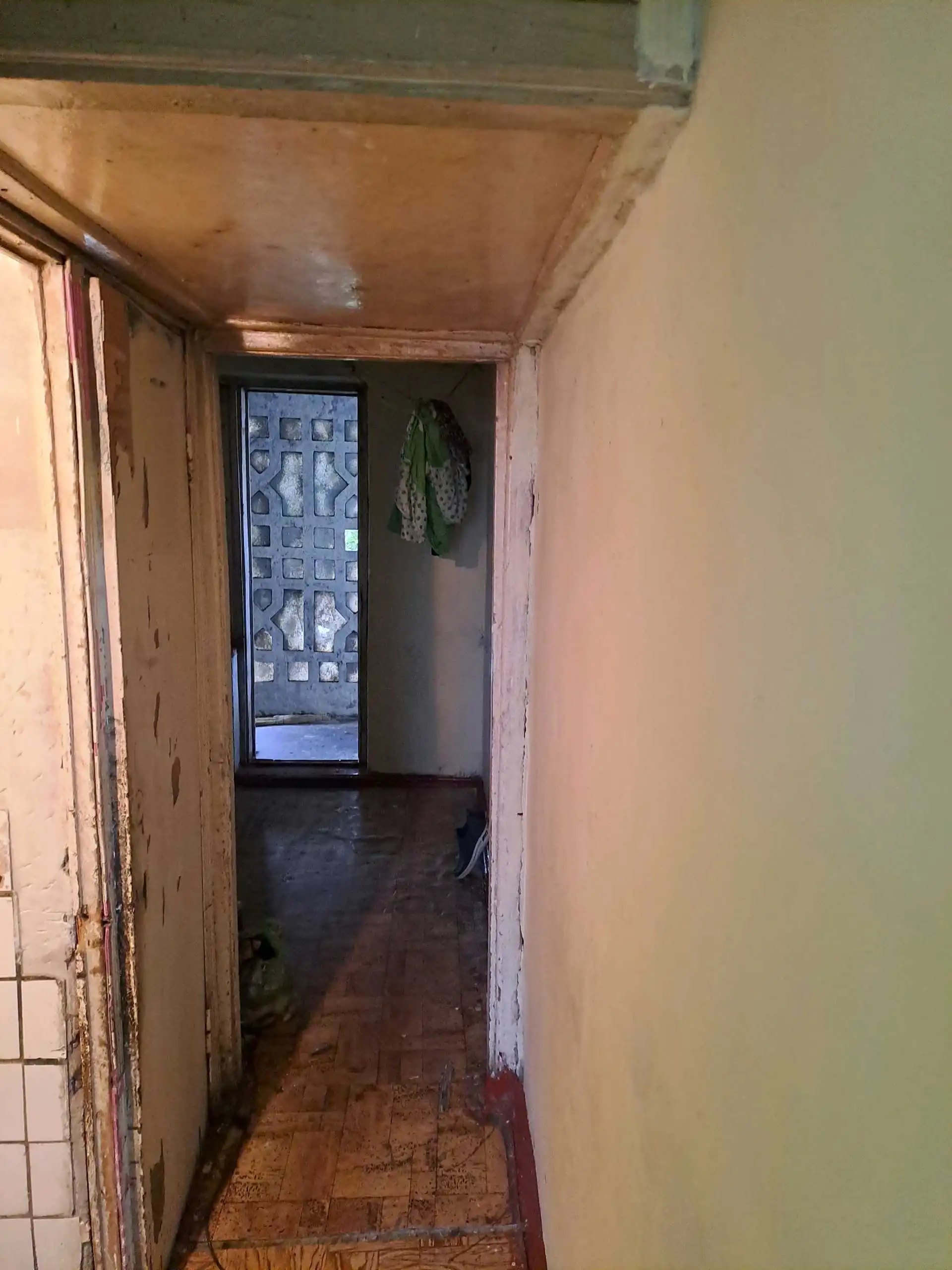 4-к квартира, 5 этаж, 1 м², Фирдавси