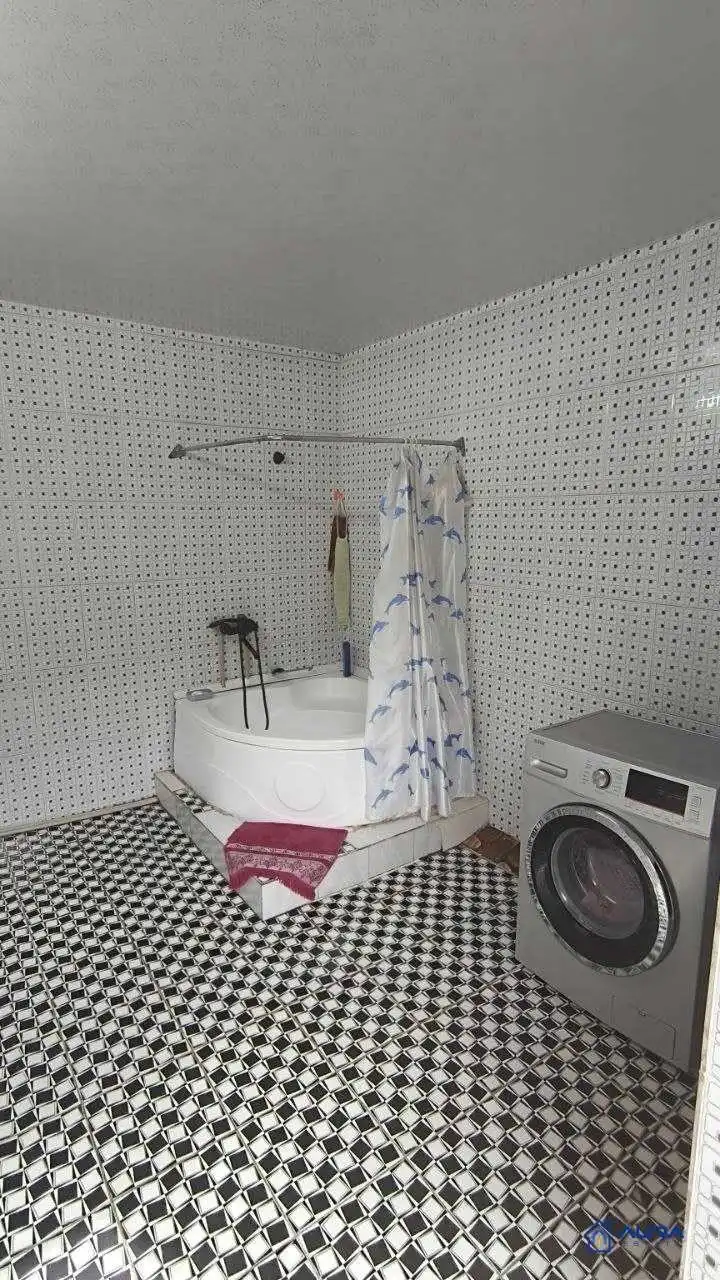 2 этажный, 7-комн. дом, 167 м², 3 соток, И.Сомони