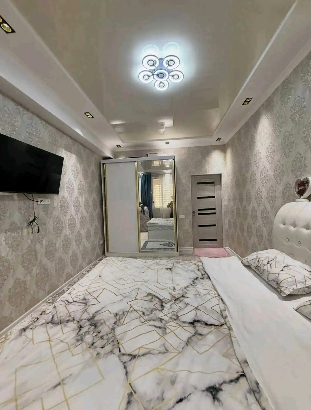 2-к квартира, 9 этаж, 60 м², Фирдавси