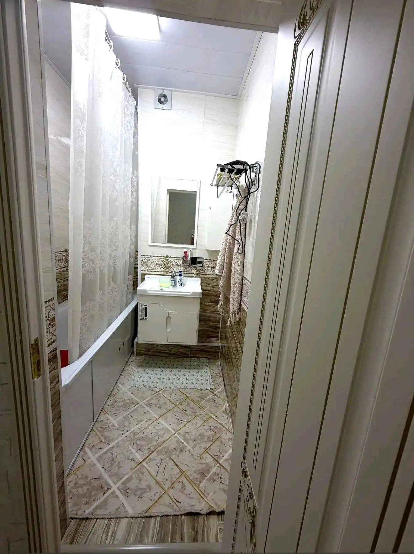 2-к квартира, 2 этаж, 60 м², Сино