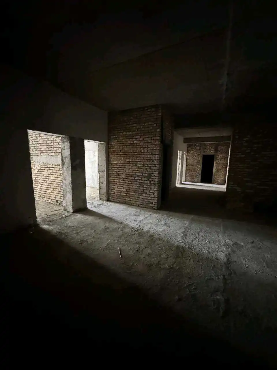 3-к квартира, 7 этаж, 170 м², Шохмансур