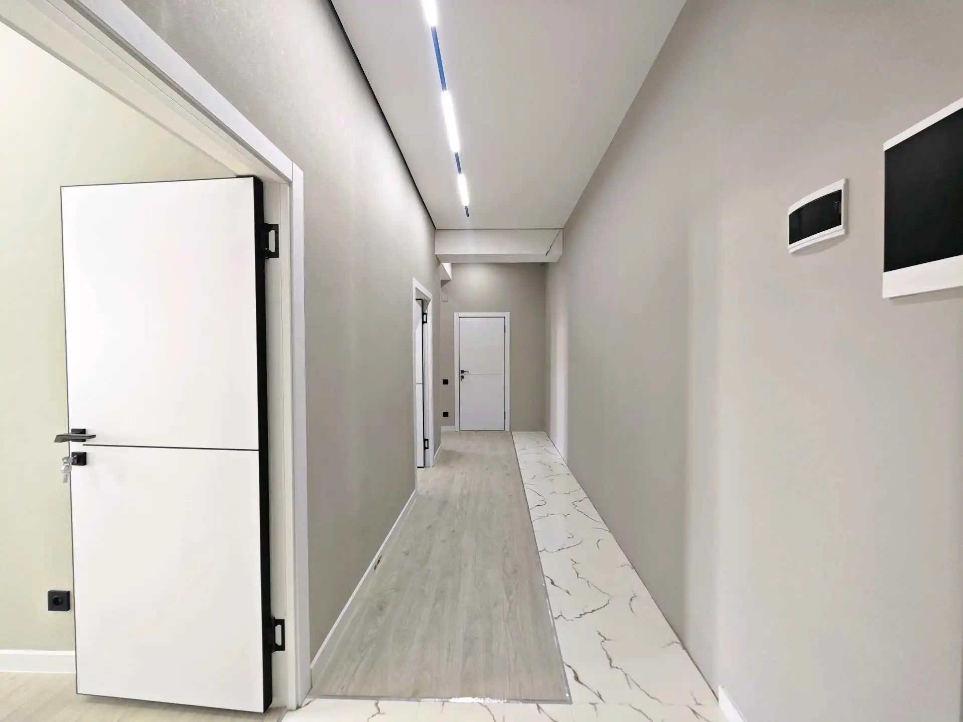 3-к квартира, 12 этаж, 75 м², Шабчарог