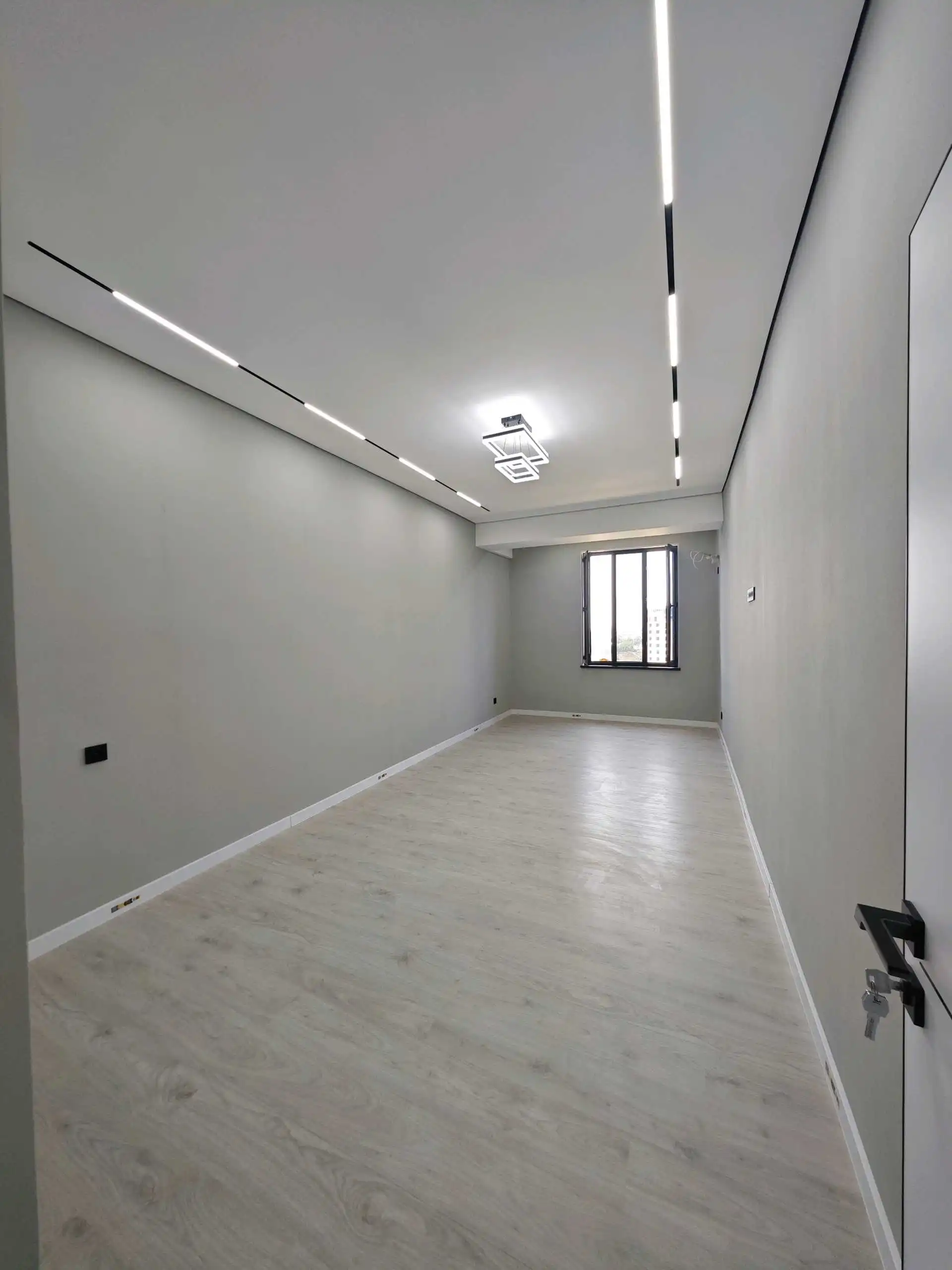 3-к квартира, 12 этаж, 75 м², Шабчарог