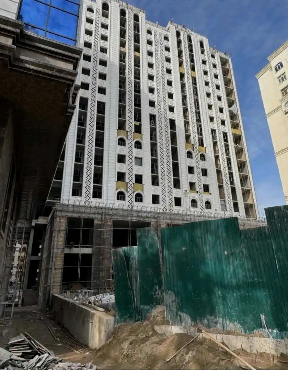 2-к квартира, 15 этаж, 76 м², И.Сомонӣ