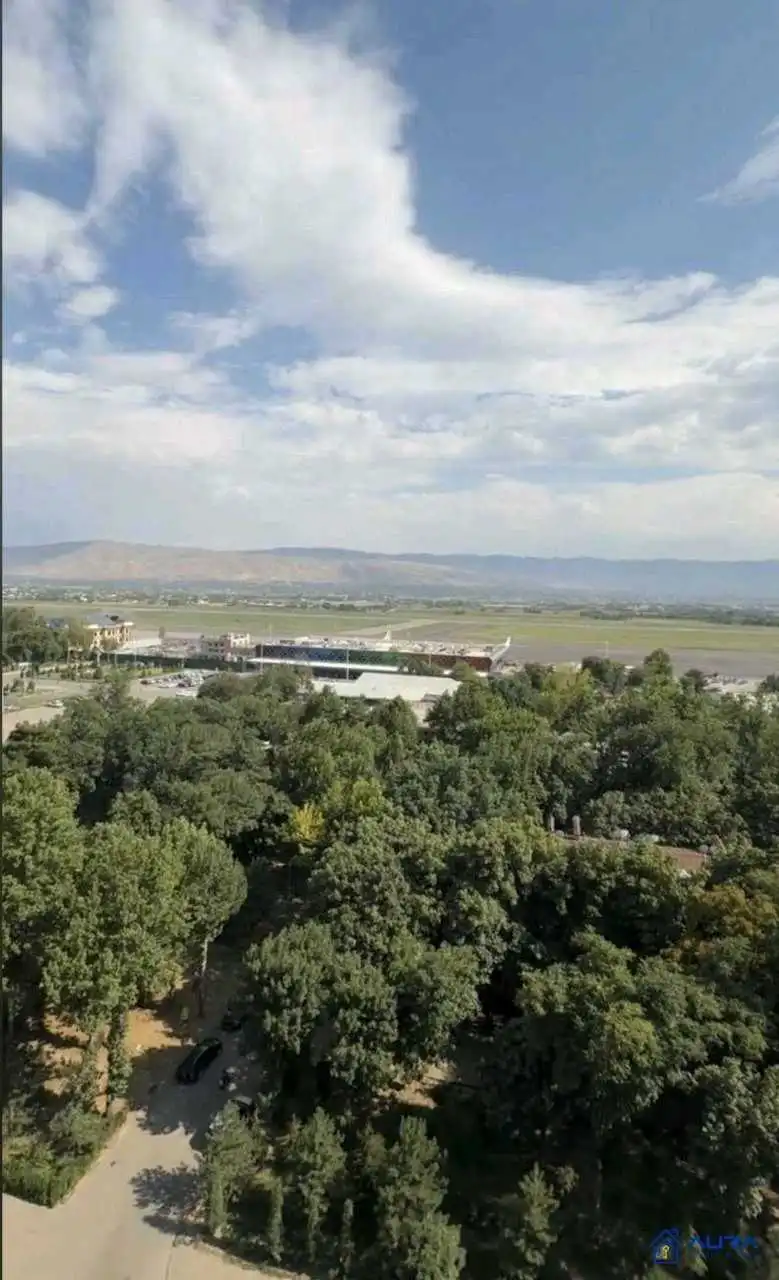 3-к квартира, 12 этаж, 96 м², Шохмансур