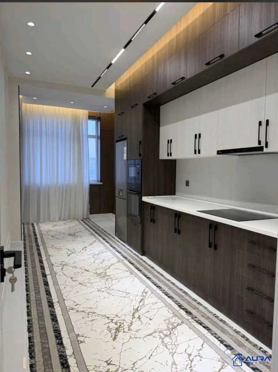 4-к квартира, 16 этаж, 111 м², Шохмансур