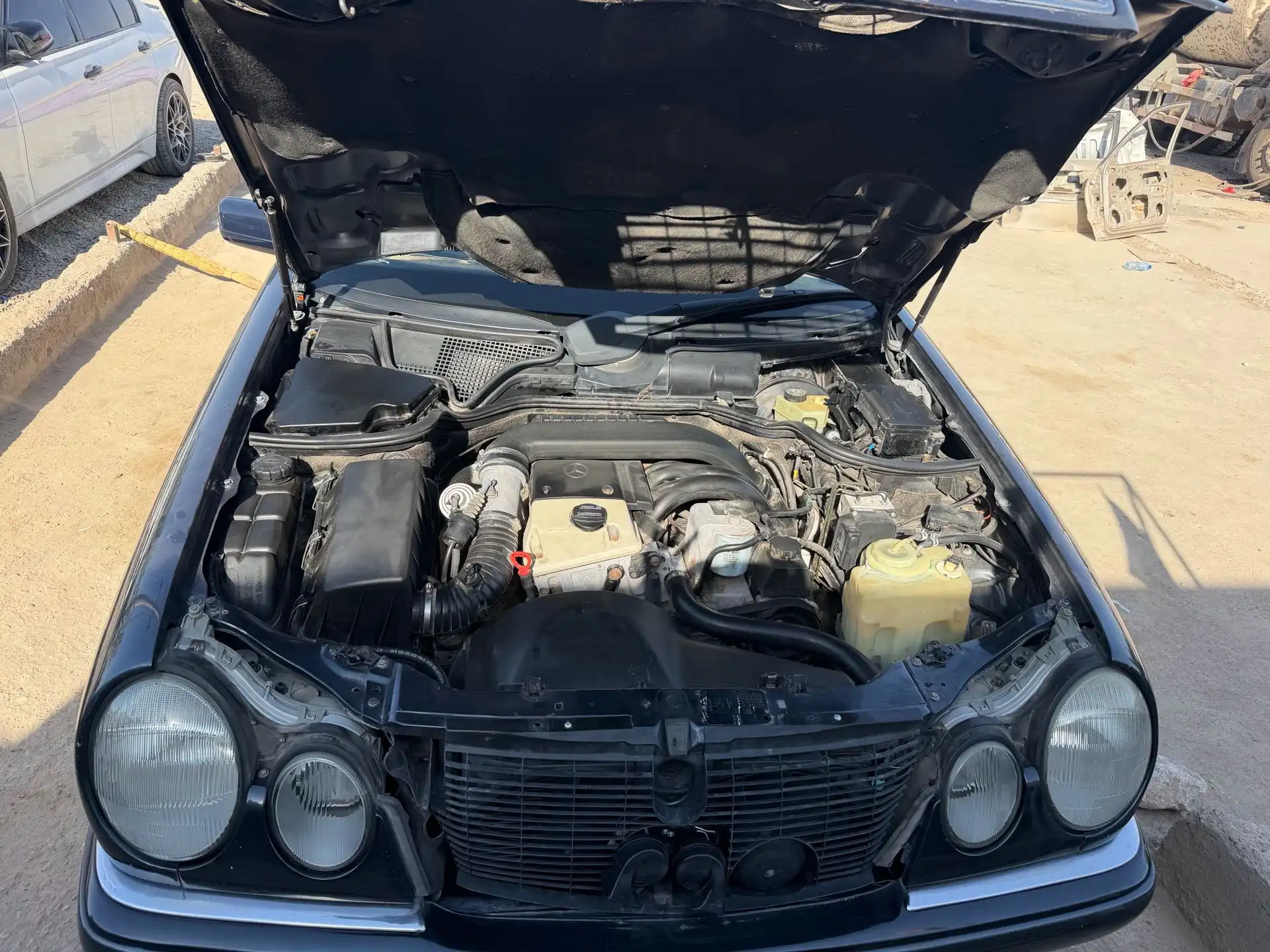 Mercedes-benz E class 1998
