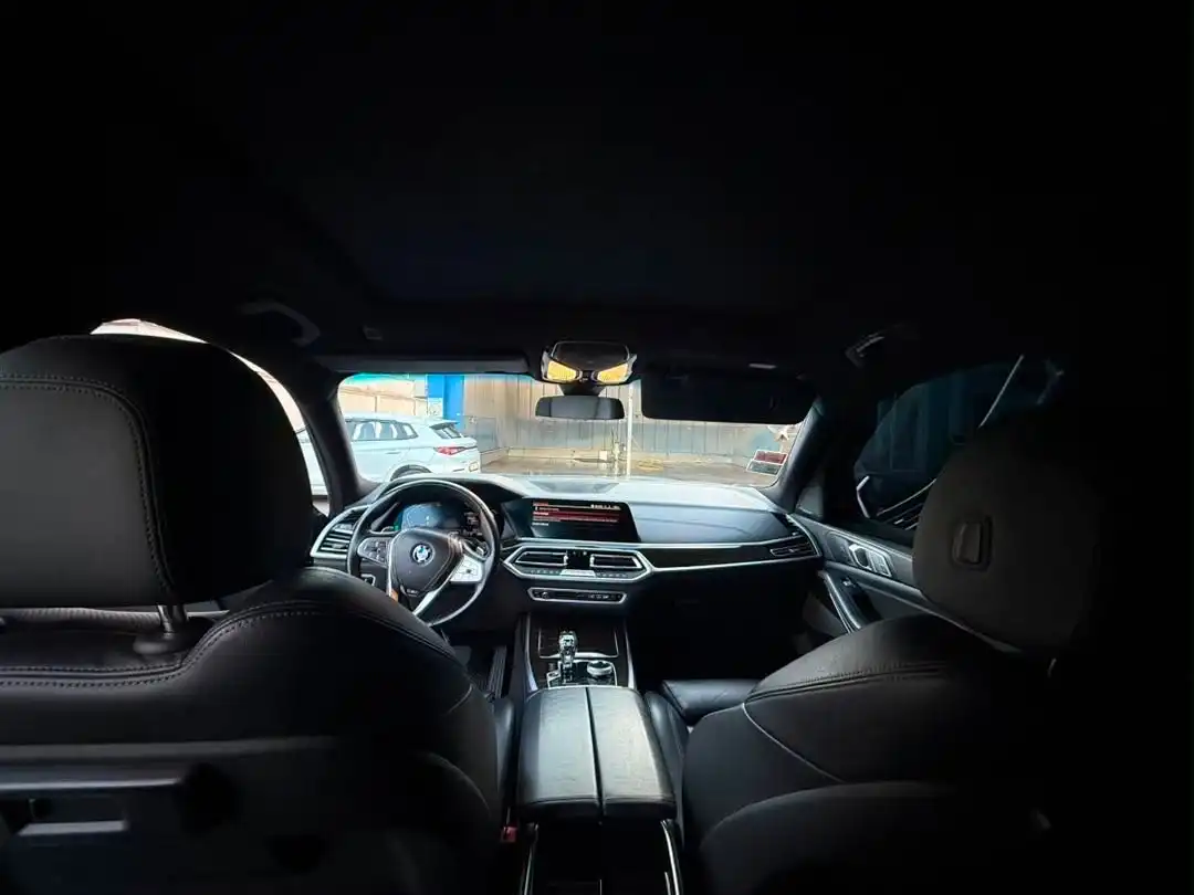 BMW X7 2020