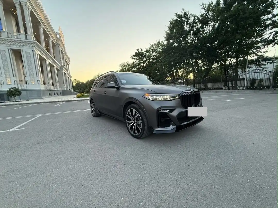 BMW X7 2020
