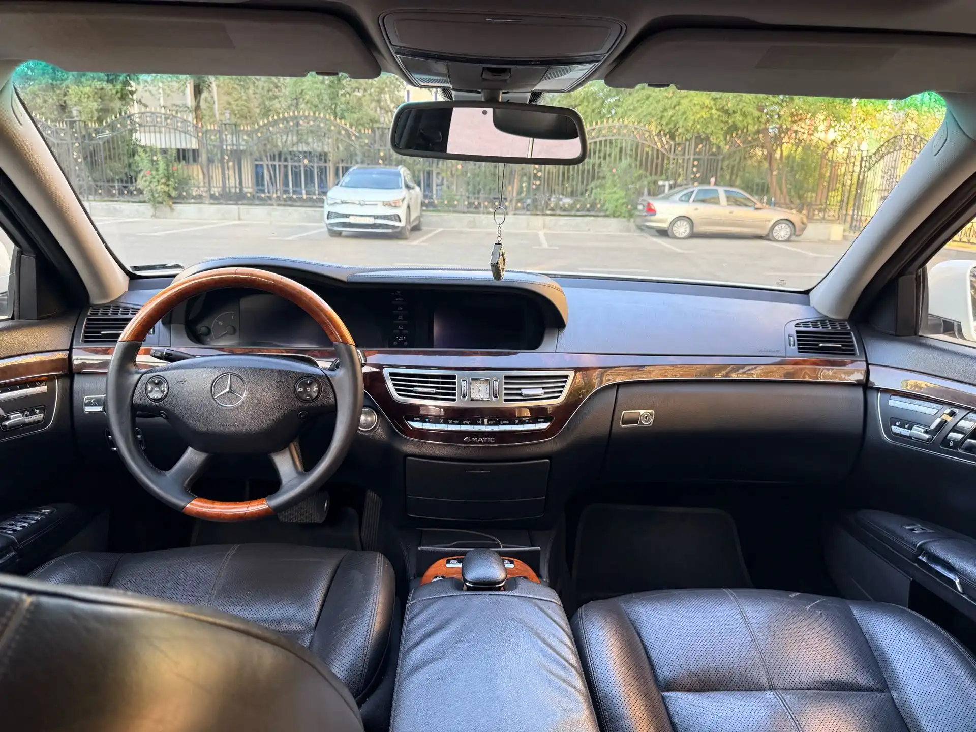 Mercedes-benz S class 2007
