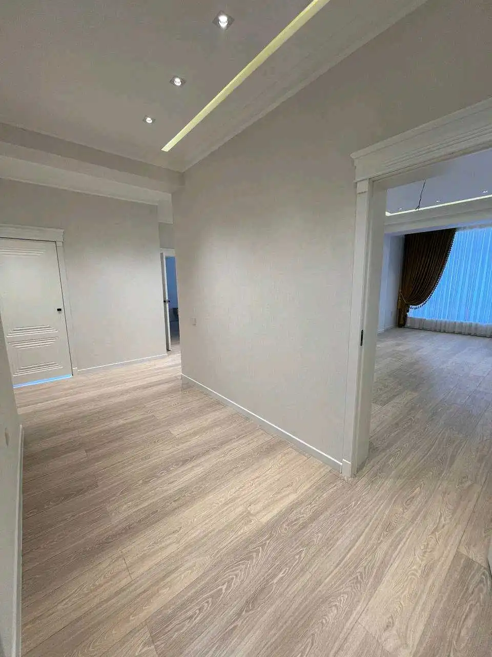 3-к квартира, 10 этаж, 91 м², Сино