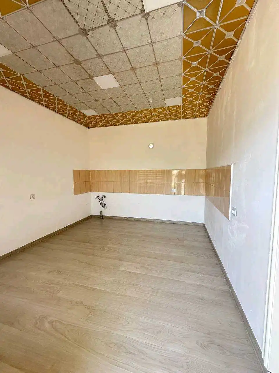 6-к квартира, 1 этаж, 110 м², Сино