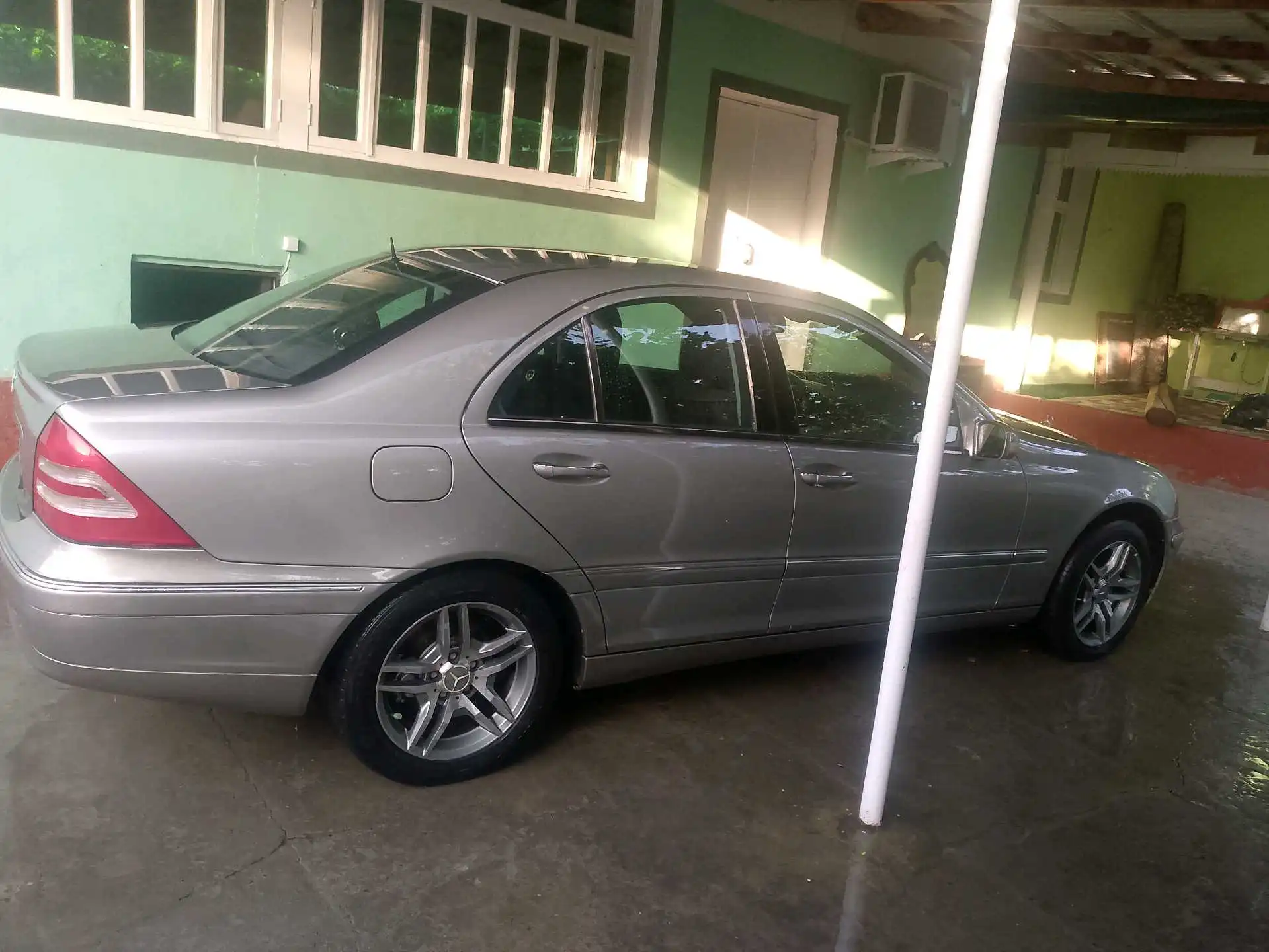 Mercedes-benz W201 2003