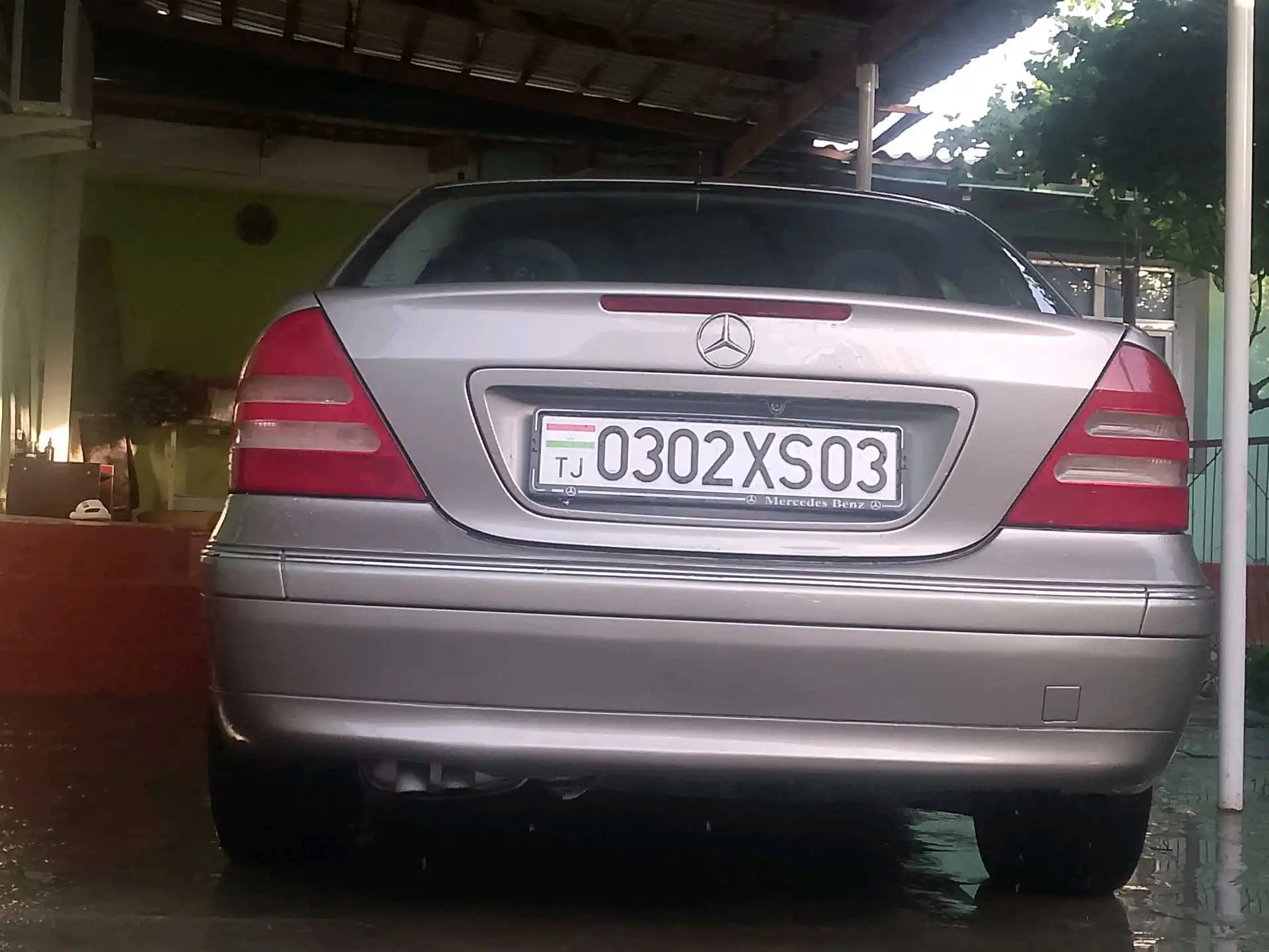 Mercedes-benz W201 2003