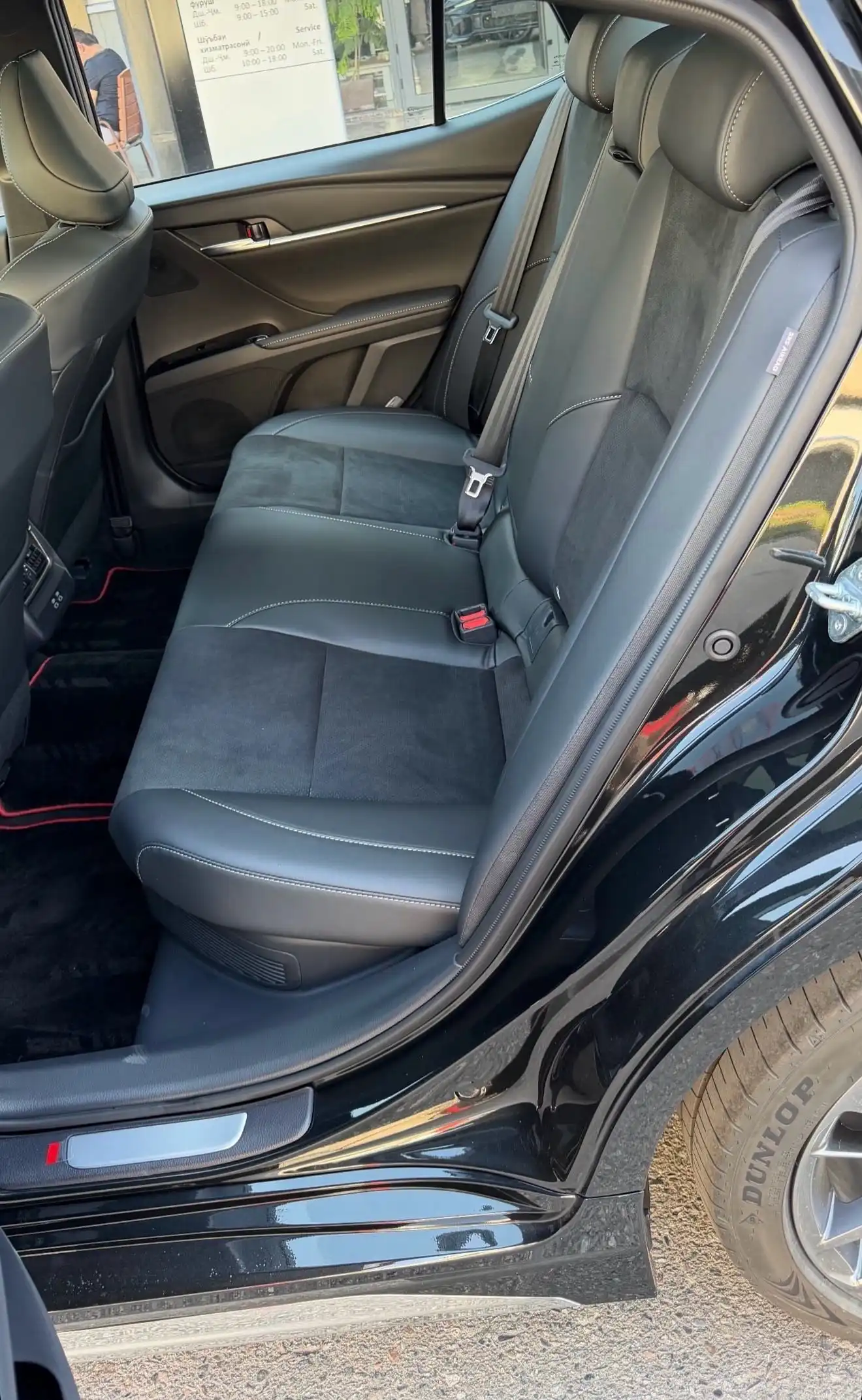 Toyota Camry 2025