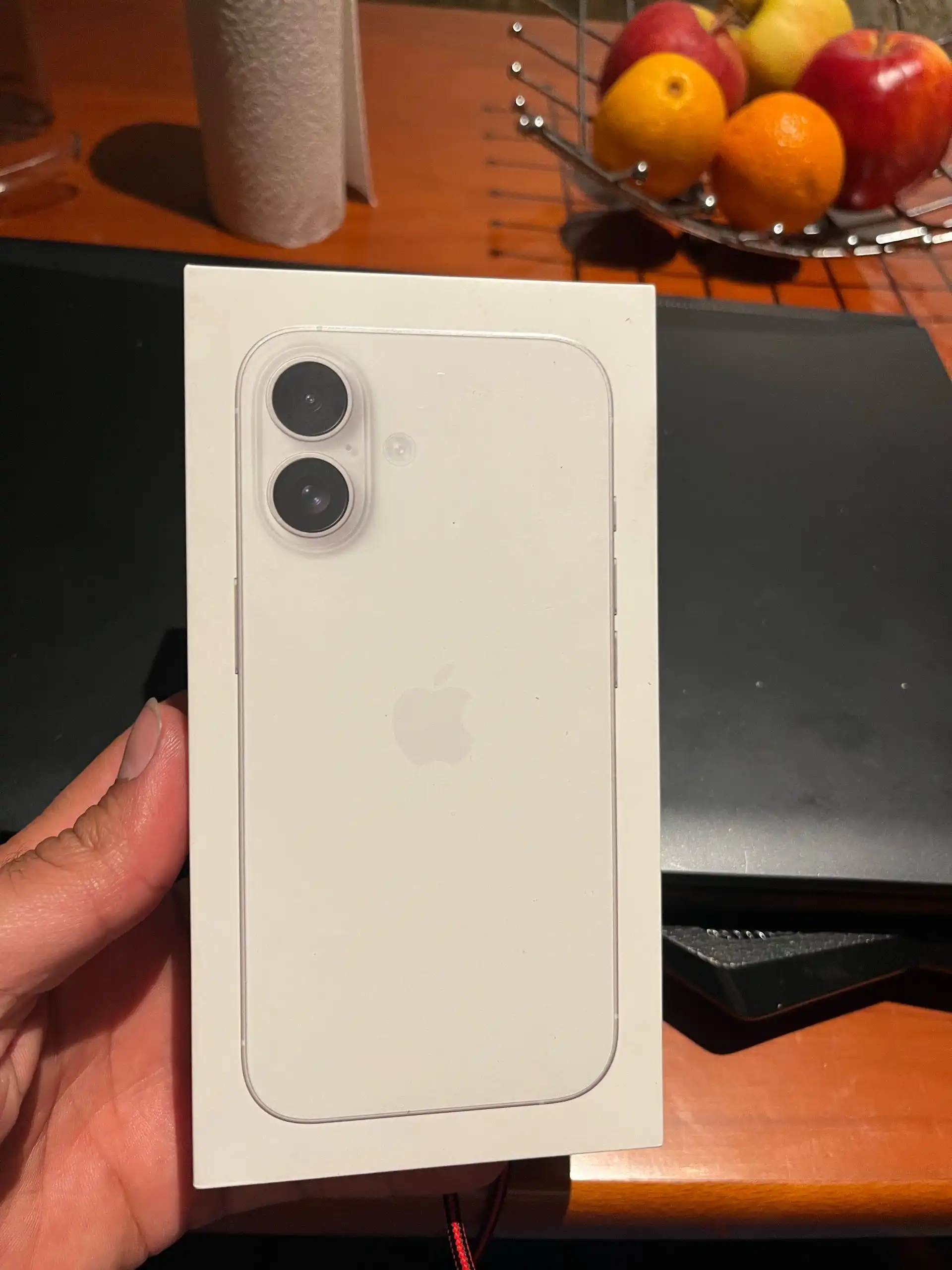 Apple IPhone 16 128 gb