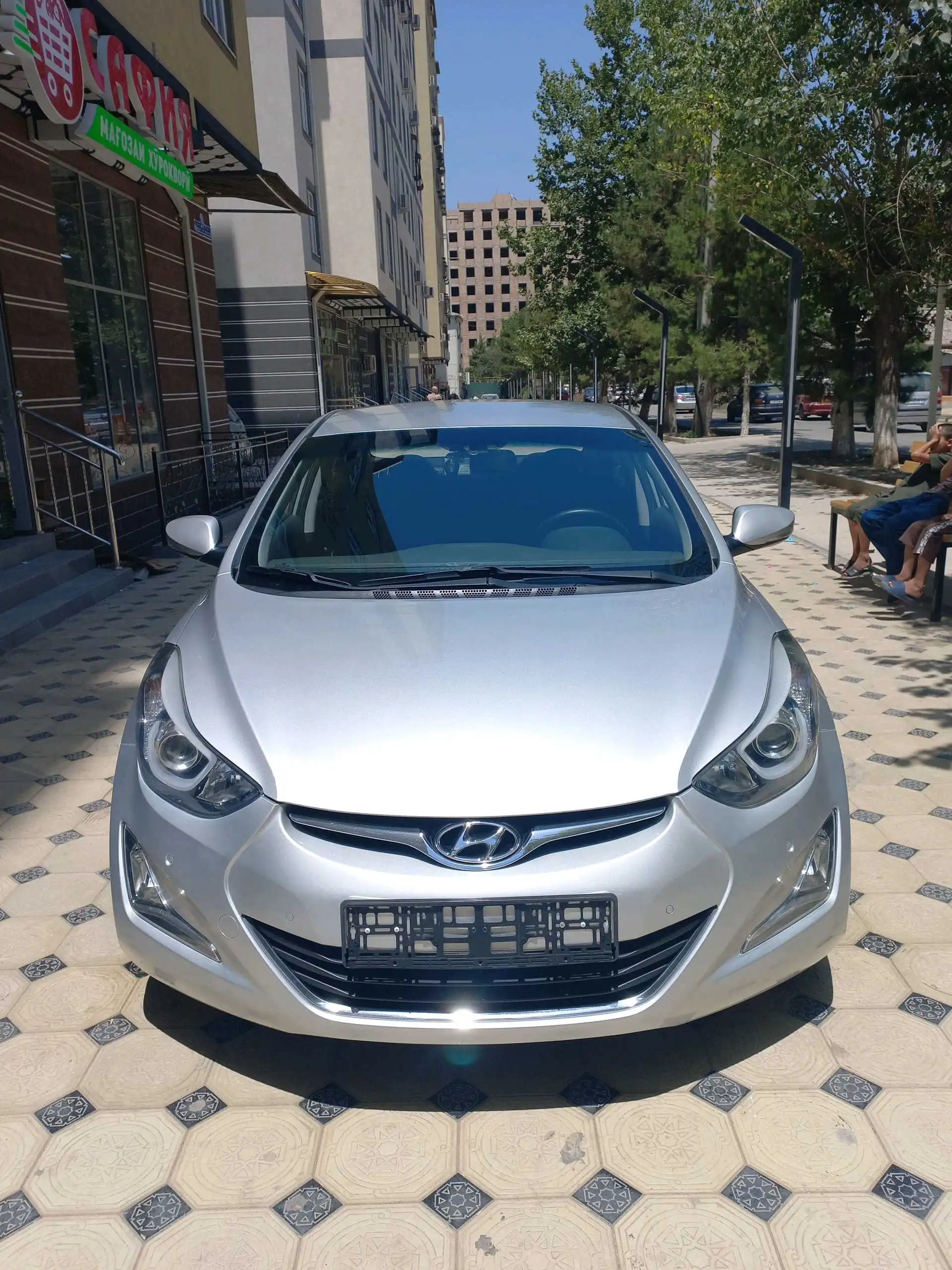 Hyundai Avante 2015