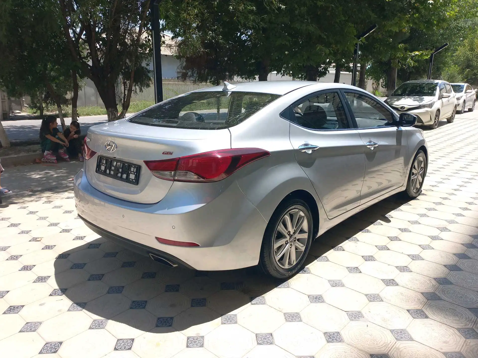 Hyundai Avante 2015