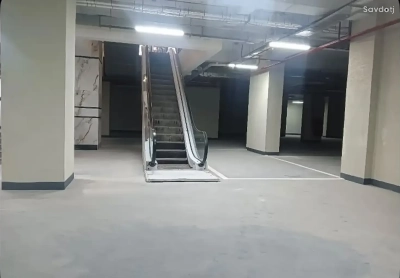 Помещение под свободное назначение, 1300м², Шохмансур