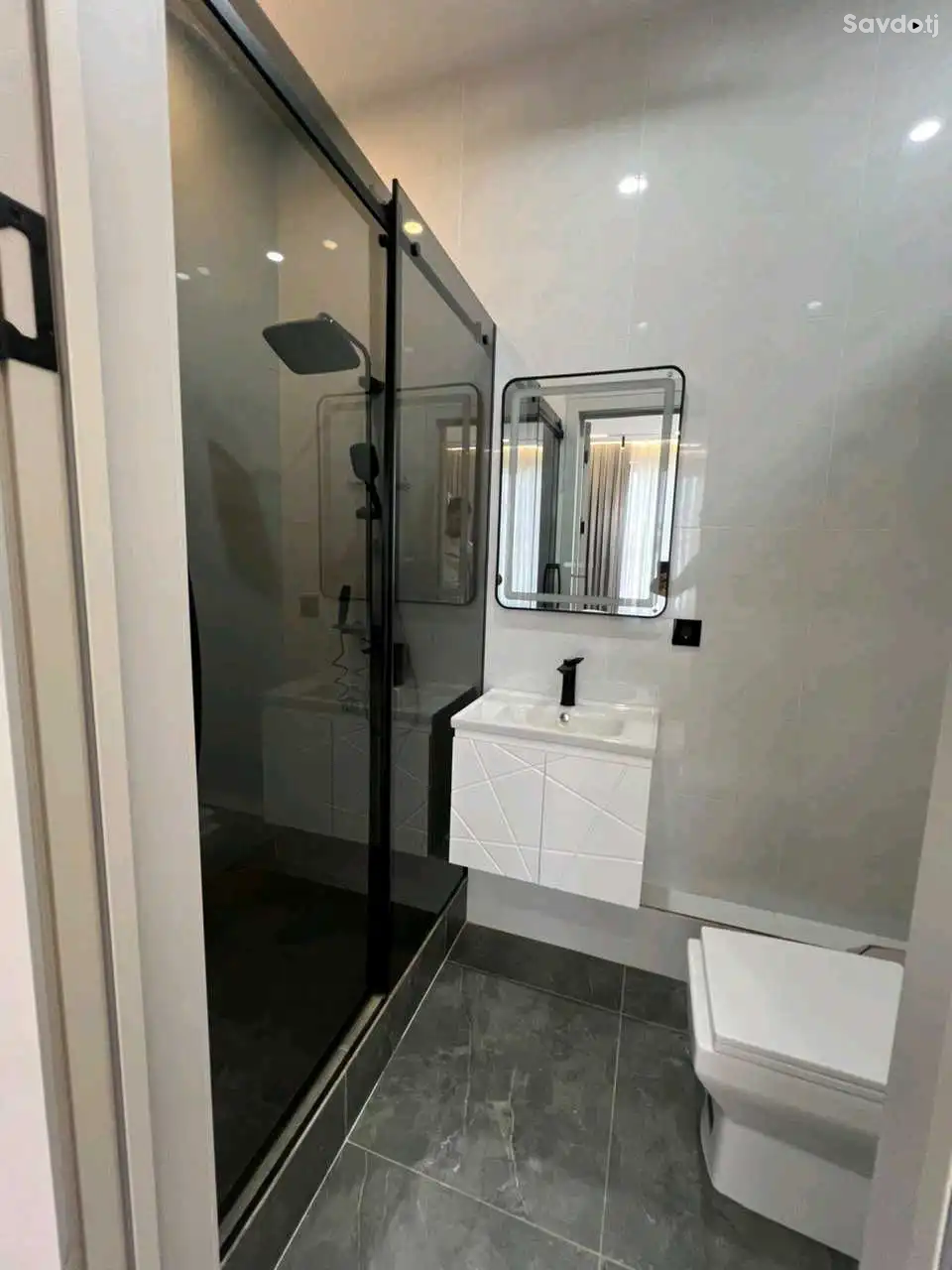 2 этажный, 6-комн. дом, 200 м², 4 соток, Сино