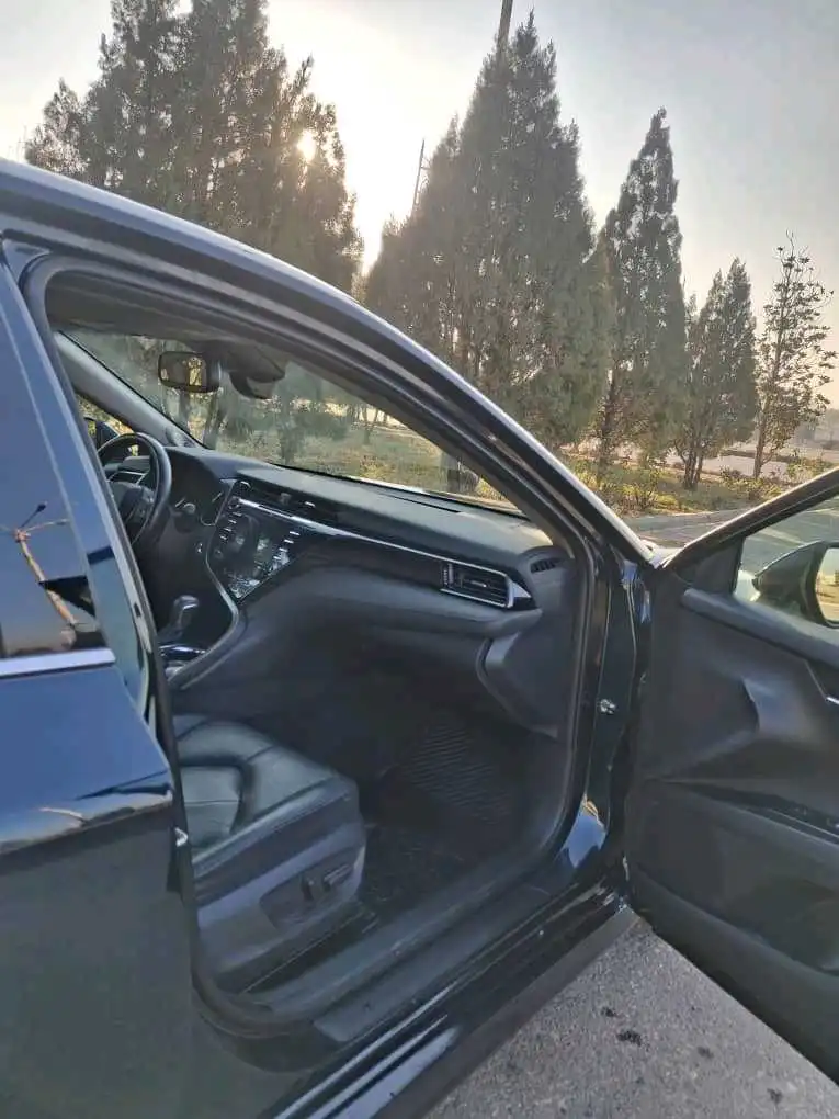 Toyota Camry 2019