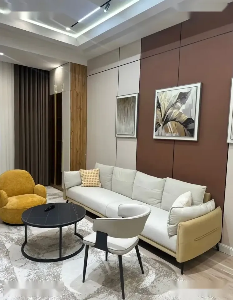2-комн. квартира, 10 этаж, 81м², Шохмансур