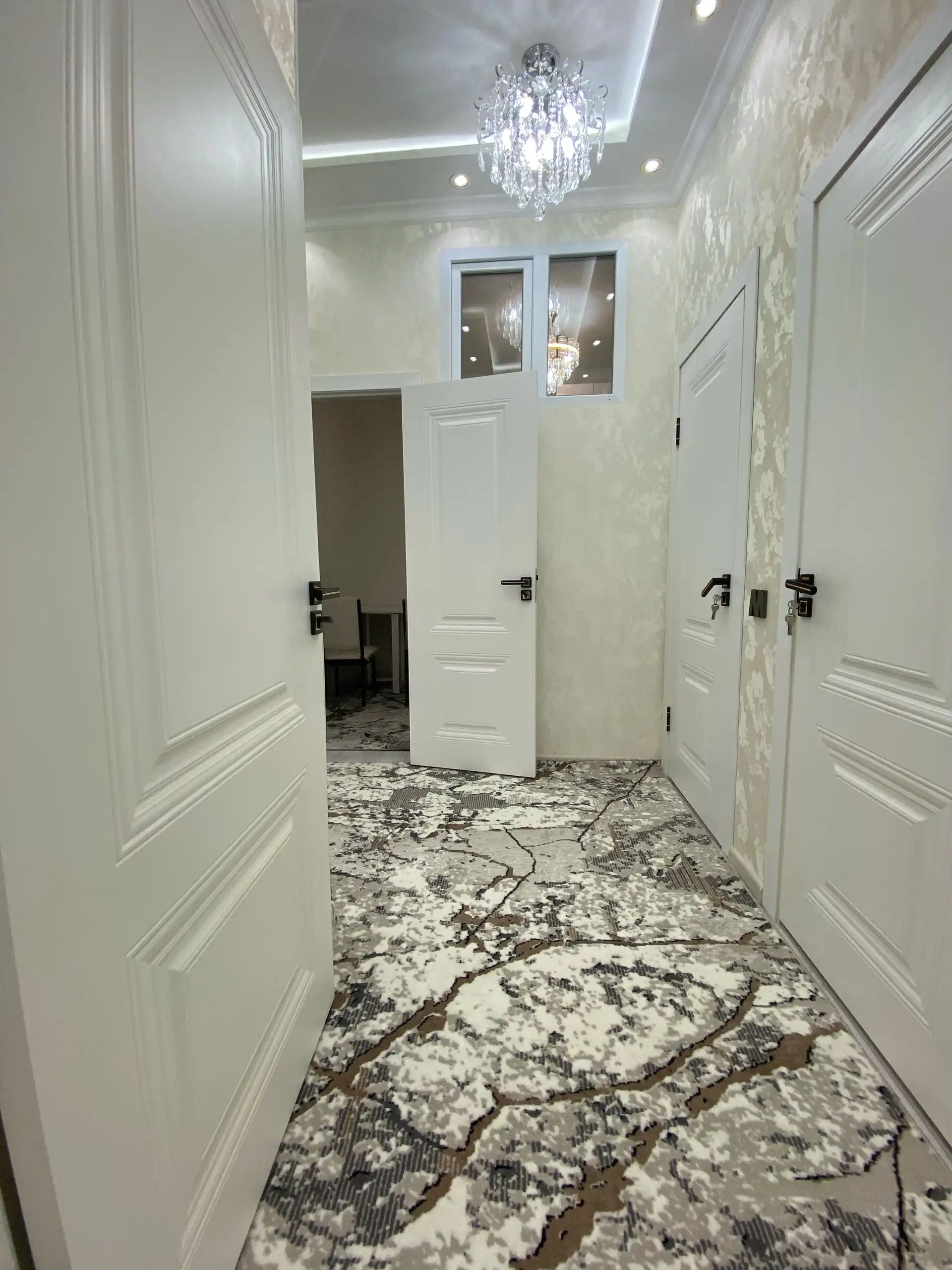 2-к квартира, 12 этаж, 68 м², карбоев