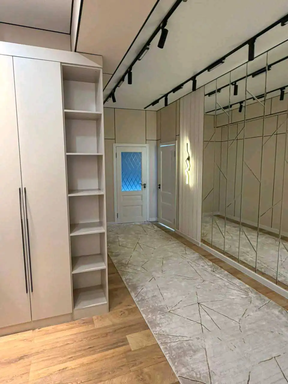 3-к квартира, 18 этаж, 117 м², И Сомони