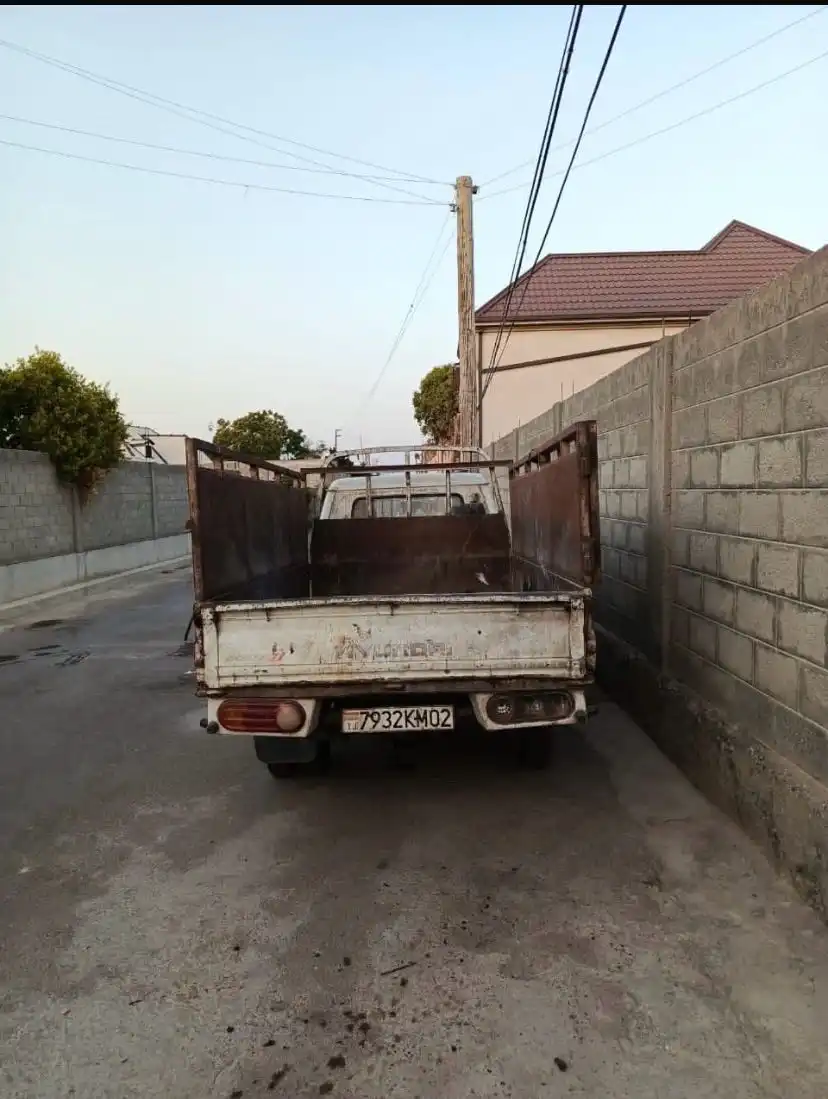 Бортовой самосвал Hyundai Porter