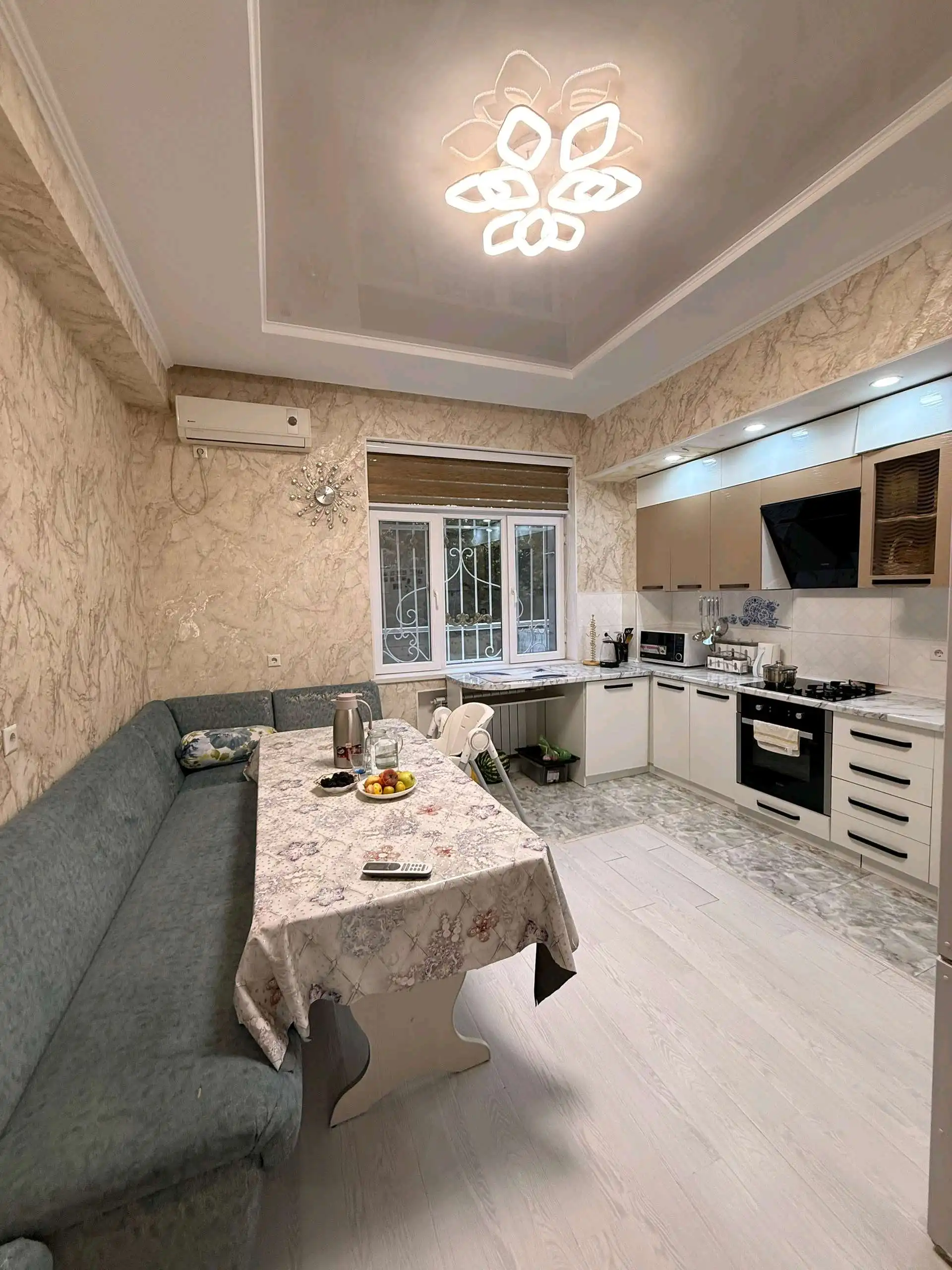 2-к квартира, 3 этаж, 92 м², Опера Балет