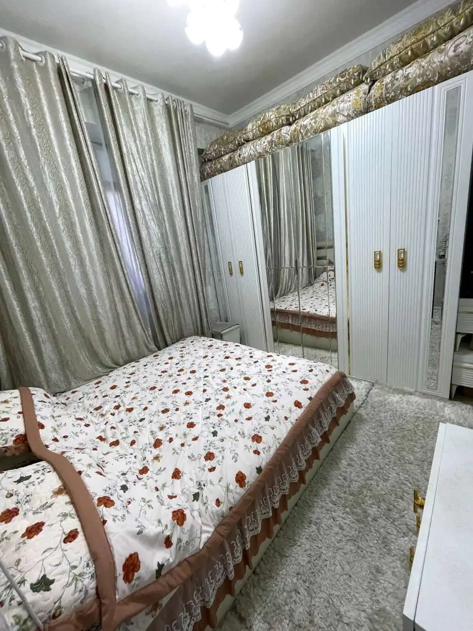 3-к квартира, 4 этаж, 100 м², И Сомони