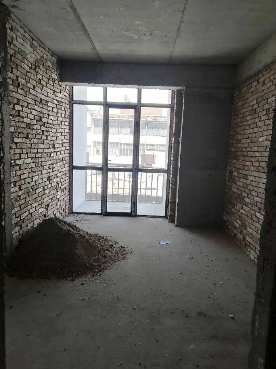 3-к квартира, 3 этаж, 120 м², Сино