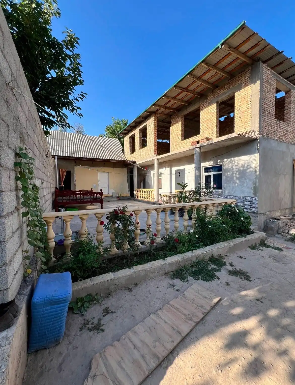2 этажный, 6-комн. дом, 105 м², 4 соток, Запрафкаи електрамабил испечак 2