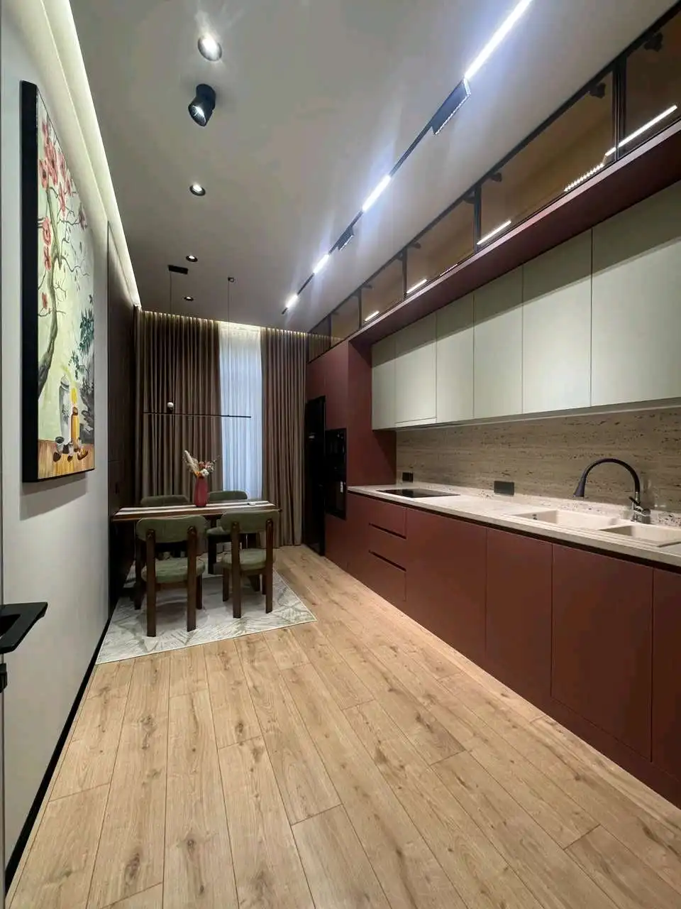 3-к квартира, 13 этаж, 101 м², Овир