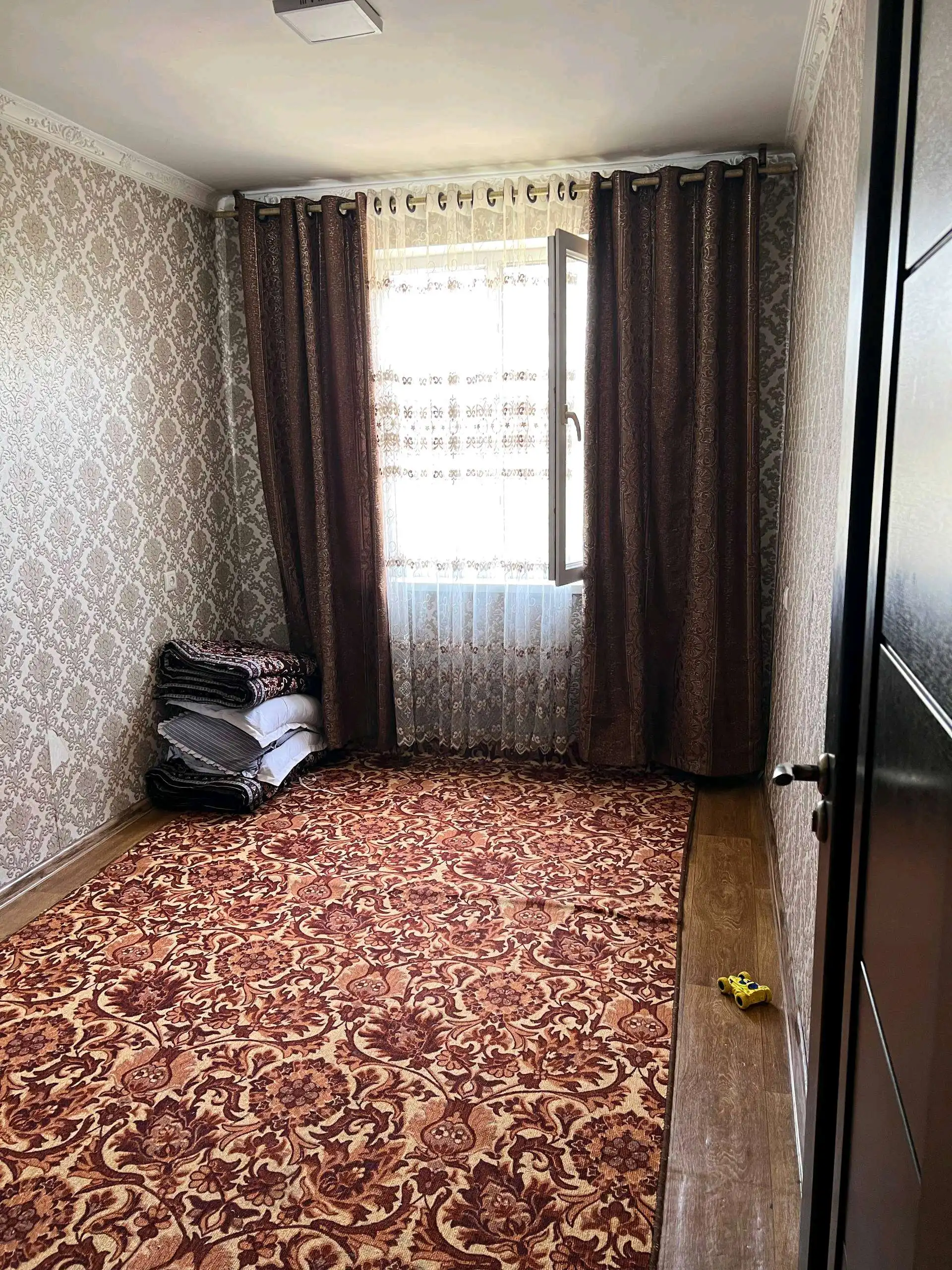 5-к квартира, 4 этаж, 99 м², Фирдавси