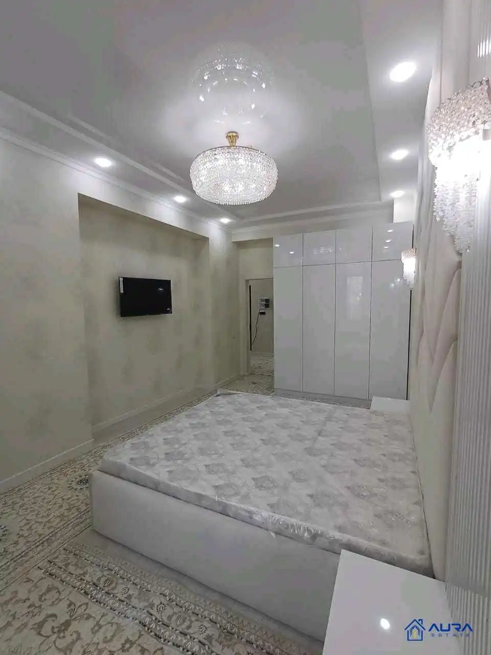 2-к квартира, 5 этаж, 63 м², Сино