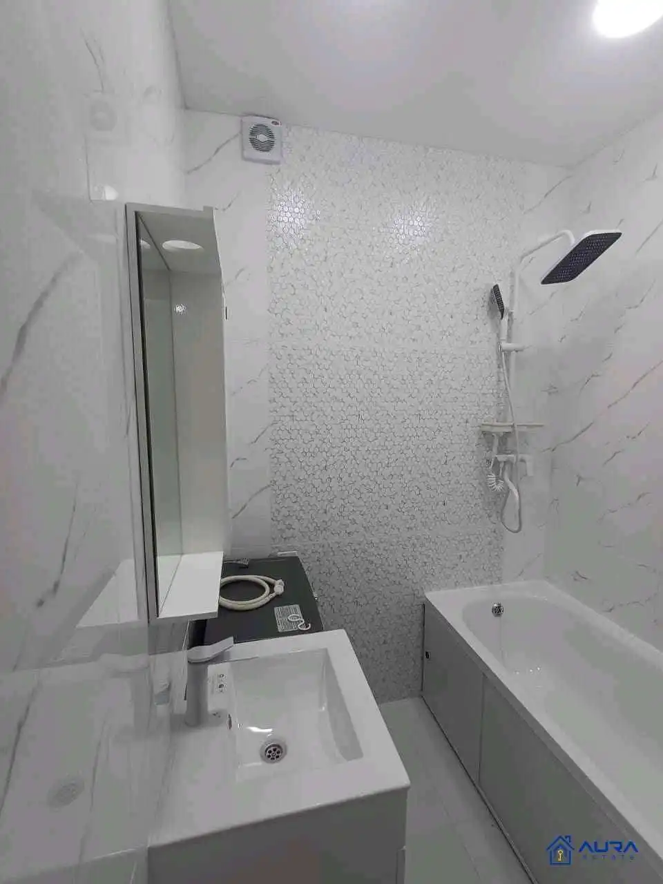 2-к квартира, 5 этаж, 63 м², Сино