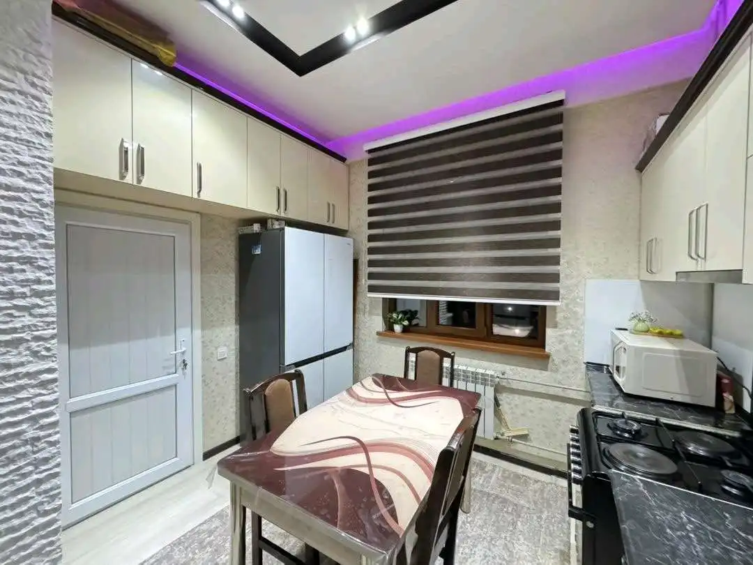 3-к квартира, 9 этаж, 84 м², Фирдавси гардиши Каператор доми Ролер