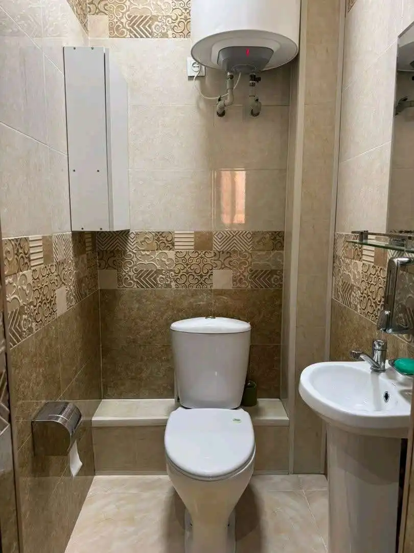 3-к квартира, 9 этаж, 84 м², Фирдавси гардиши Каператор доми Ролер