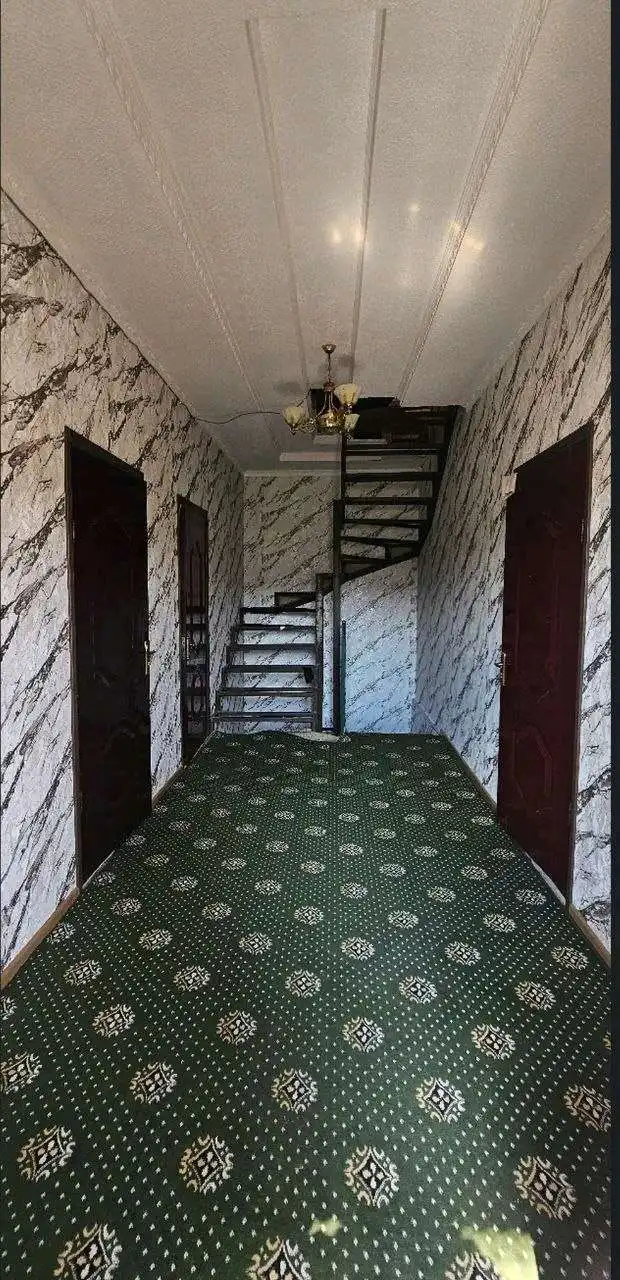 2 этажный, 5-комн. дом, 180 м², 3 соток, Сино